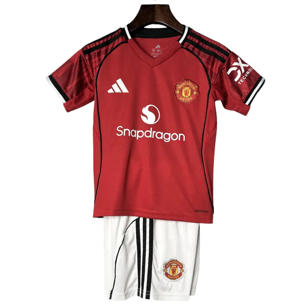 Conjunto Infantil Manchester United 2025/26 Home - Tamanho 26 (11-12 anos)