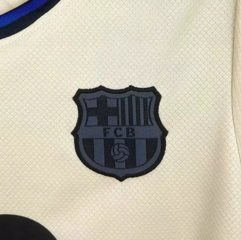Conjunto Infantil Barcelona 2025/26 Away