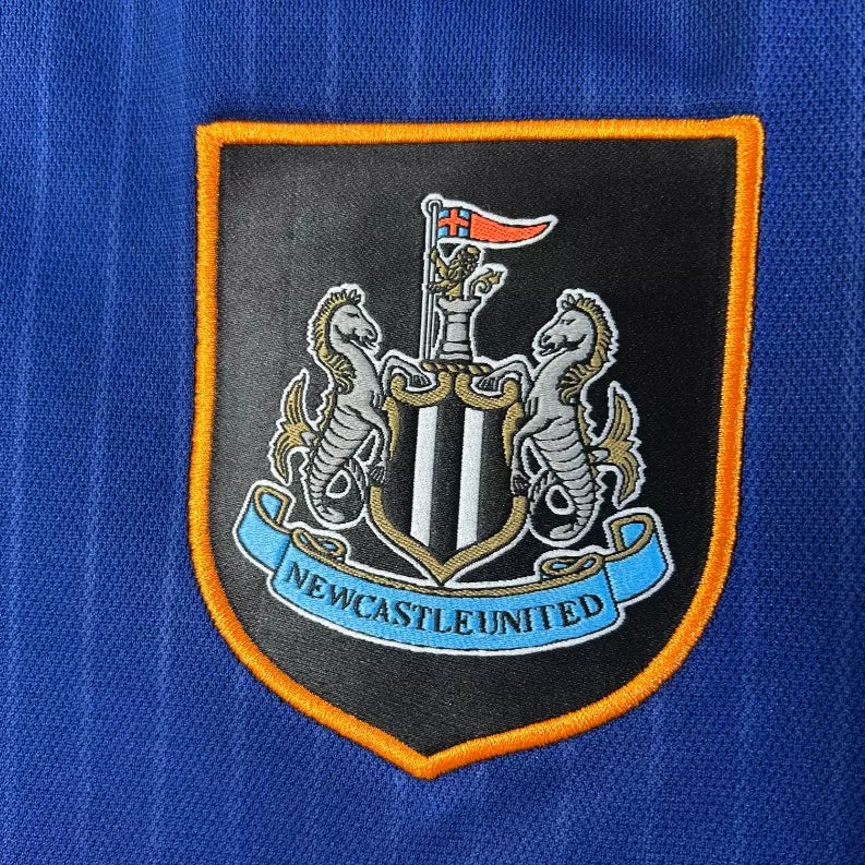 Camisa Newcastle 2025/26 Thrid