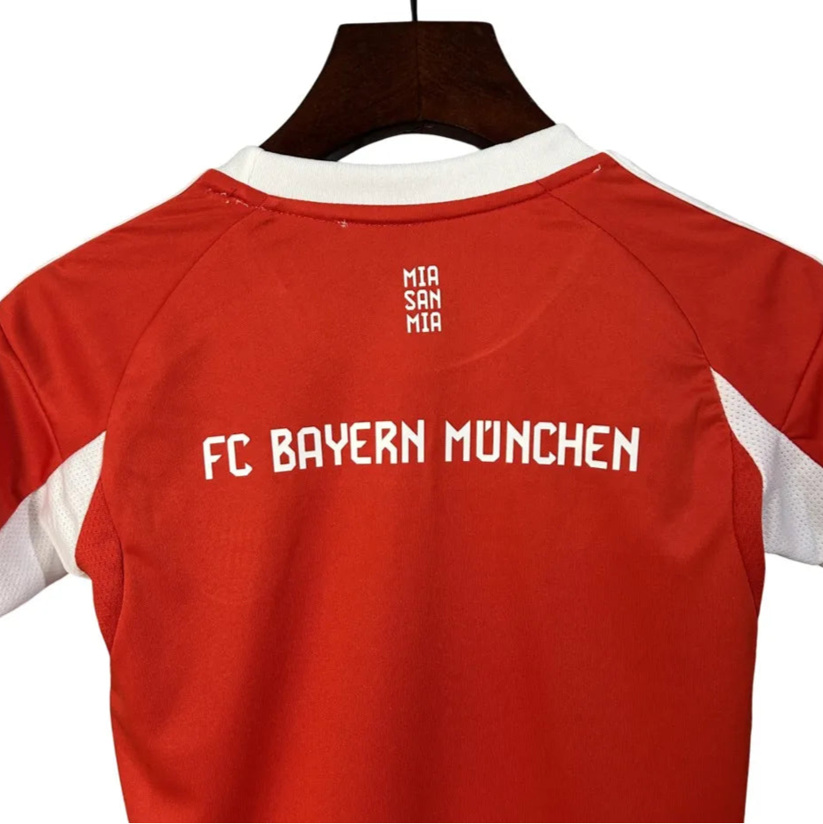 Conjunto Infantil Bayern de Munique 2025/26 Home