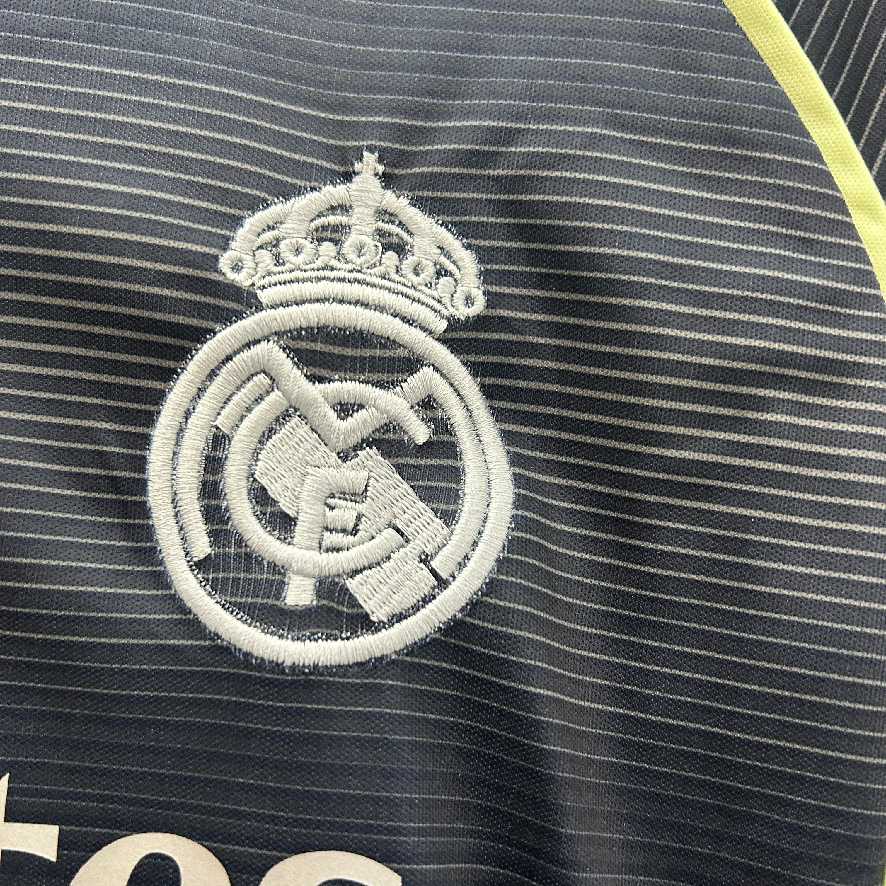 Conjunto Infantil Real Madrid 2025/26 Away