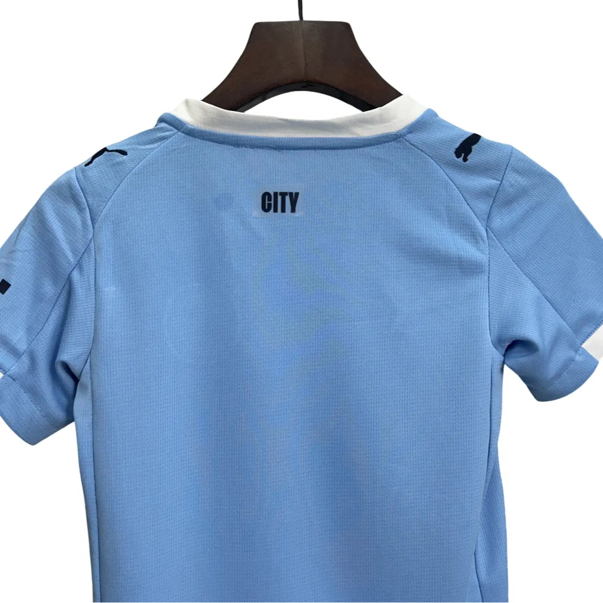 Conjunto Infantil Manchester City 2025/26 Home - Tamanho 26 (11-12 Anos)